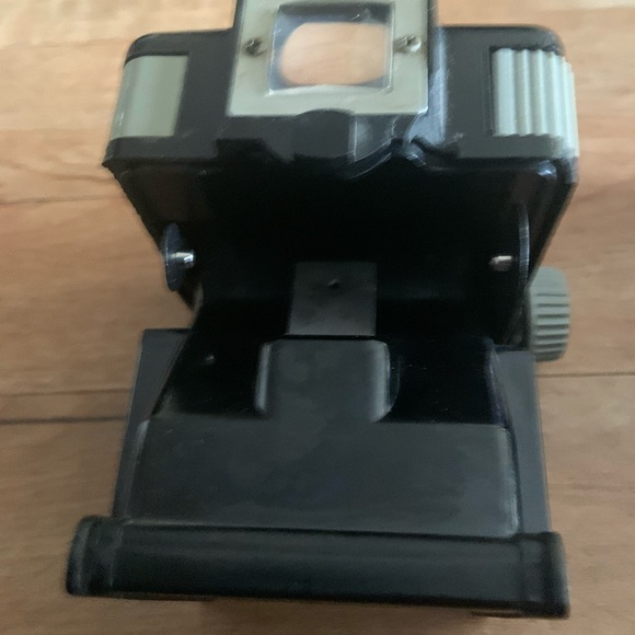 Kodak Camera Brownie Hawkeye flash model. Takes 620 film. - Picture 5 of 13